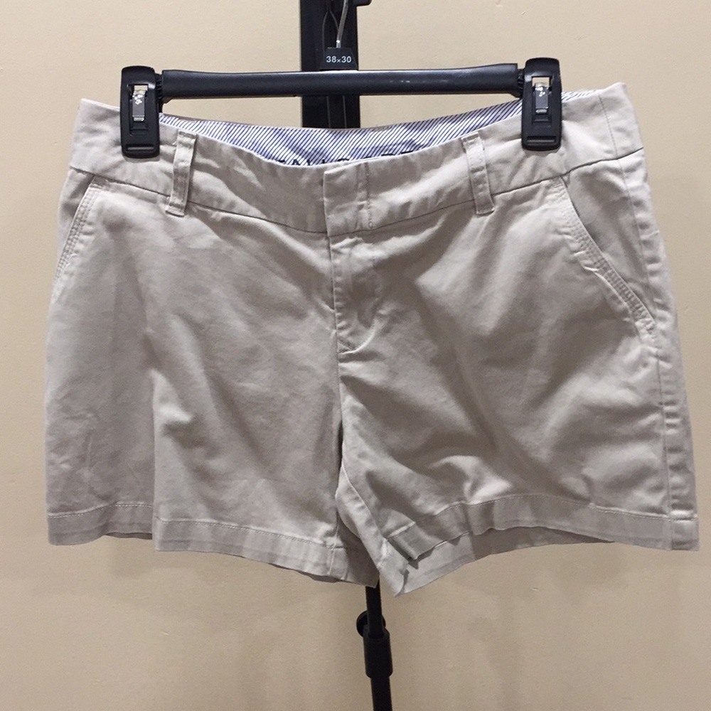 Falls creek khaki shorts size 6